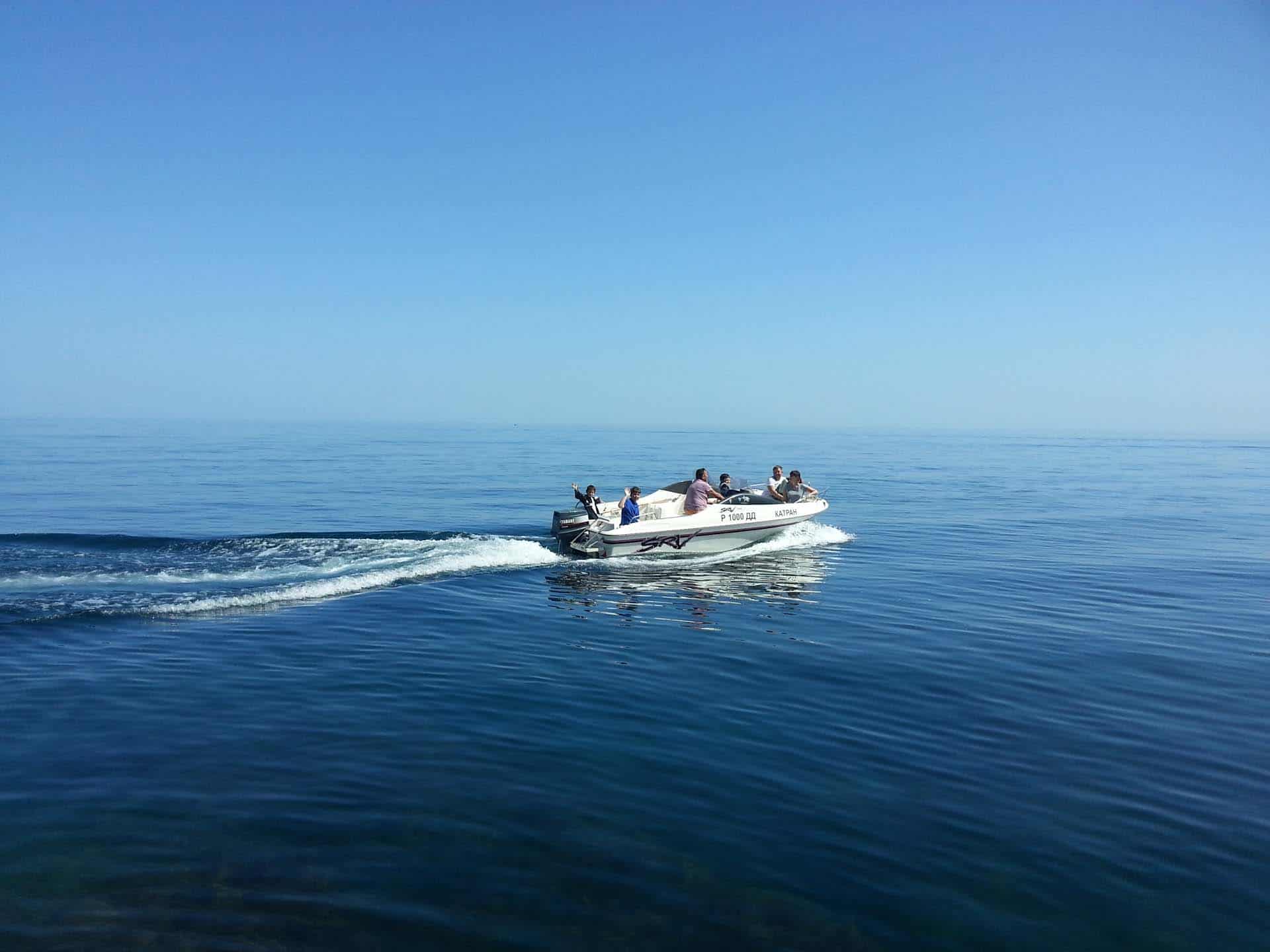 морские прогулки в Алуште